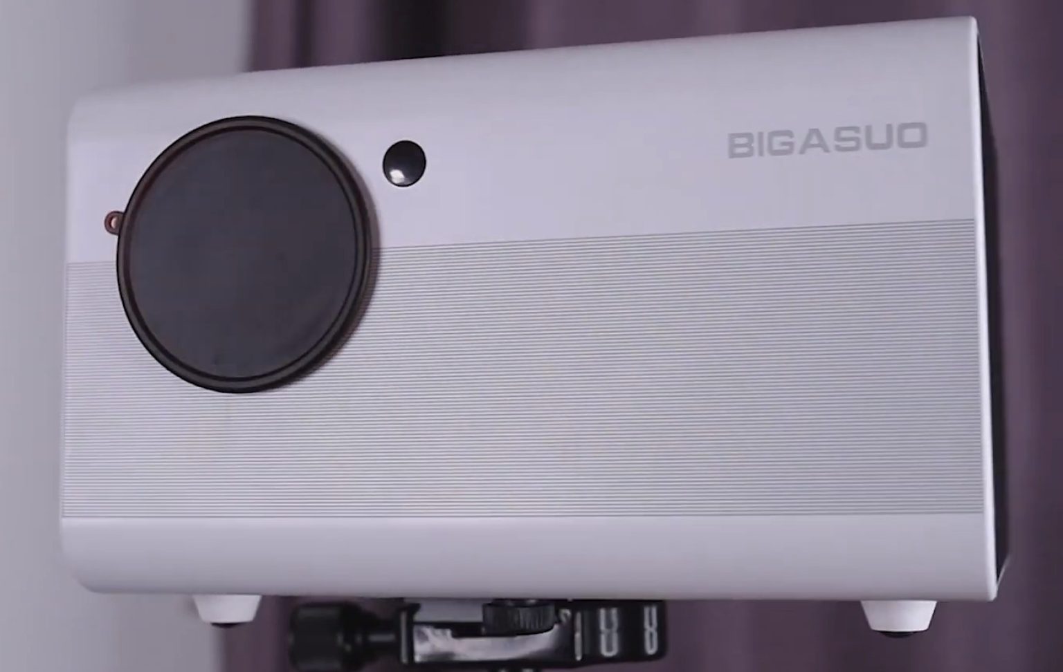 Best projector under 200 Top 10 Picks in 2023 TechPicko