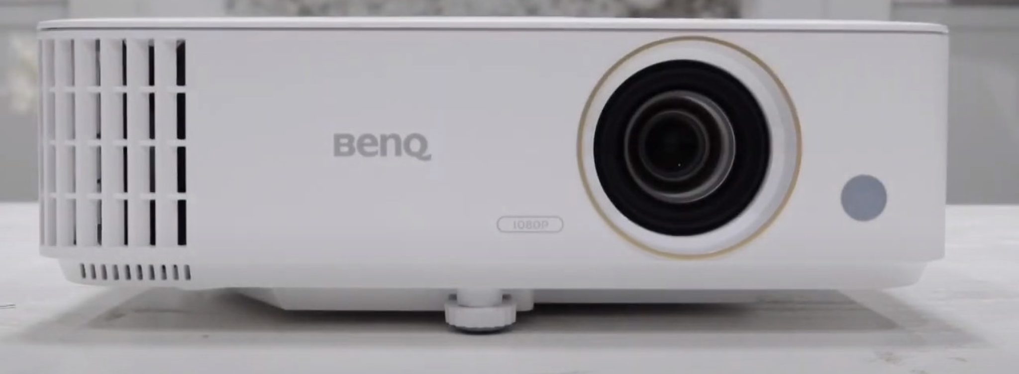 Best Projector under 1000 Top 10 Picks in 2022 TechPicko