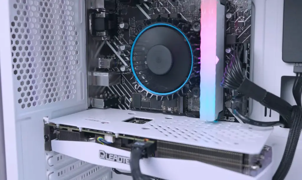 4K 30hz Vs. 60hz Which should you choose in 2024?