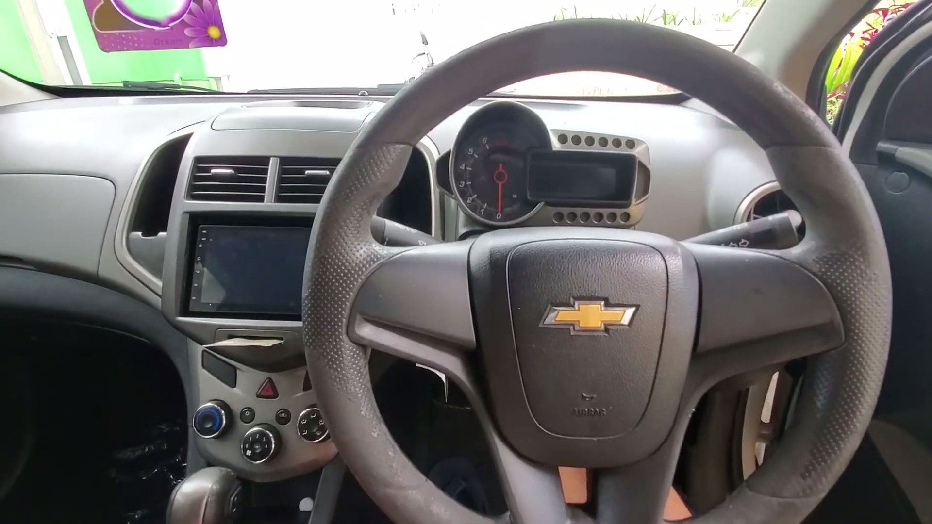 My Amp is on but no sound from the speakers (How to fix it)